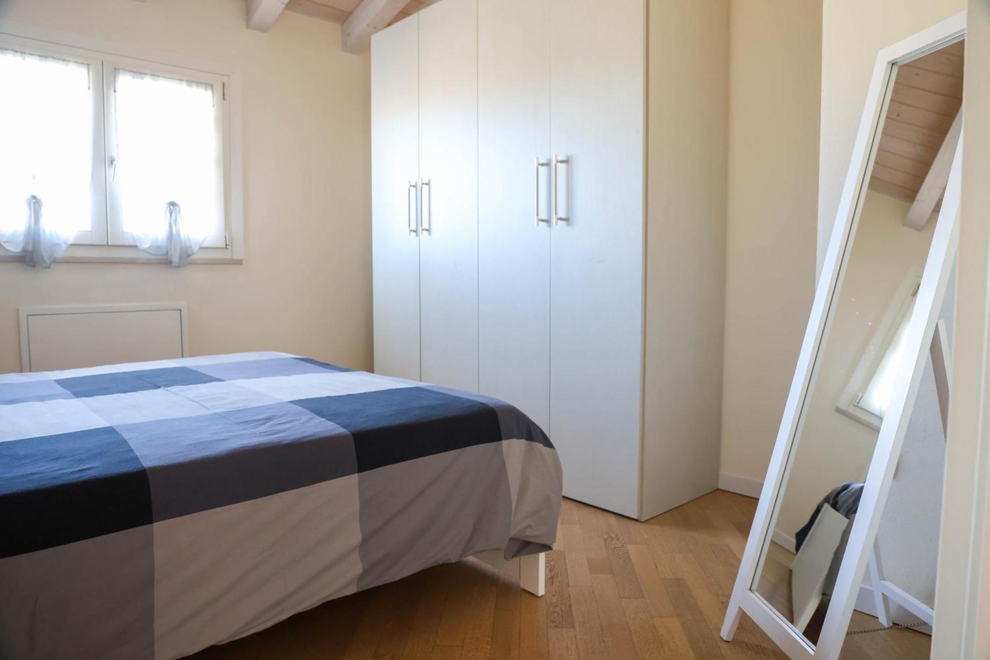 Casa Monia Apartment Lonato Ngoại thất bức ảnh