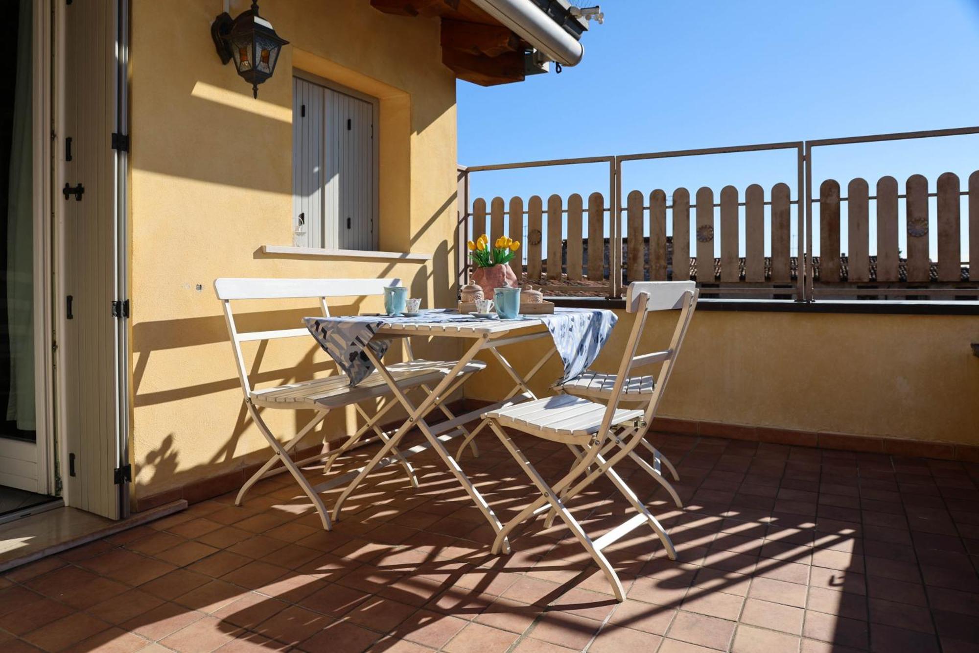 Casa Monia Apartment Lonato Ngoại thất bức ảnh